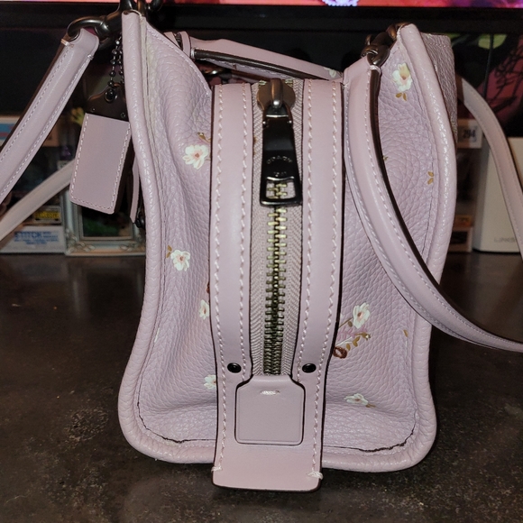 Coach 1941 | Ice Purple Rogue 25 Bow Print - Picture 3 of 9